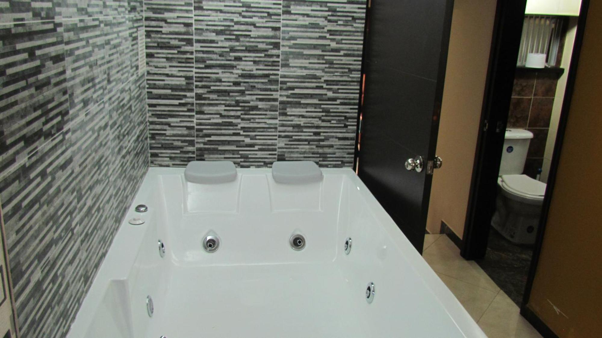 Apartamentos En El Poblado Меделин Стая снимка