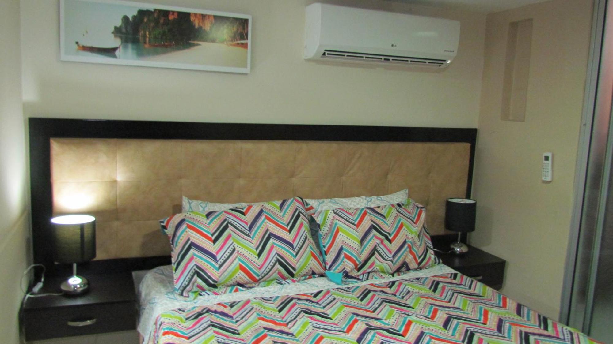 Apartamentos En El Poblado Меделин Екстериор снимка