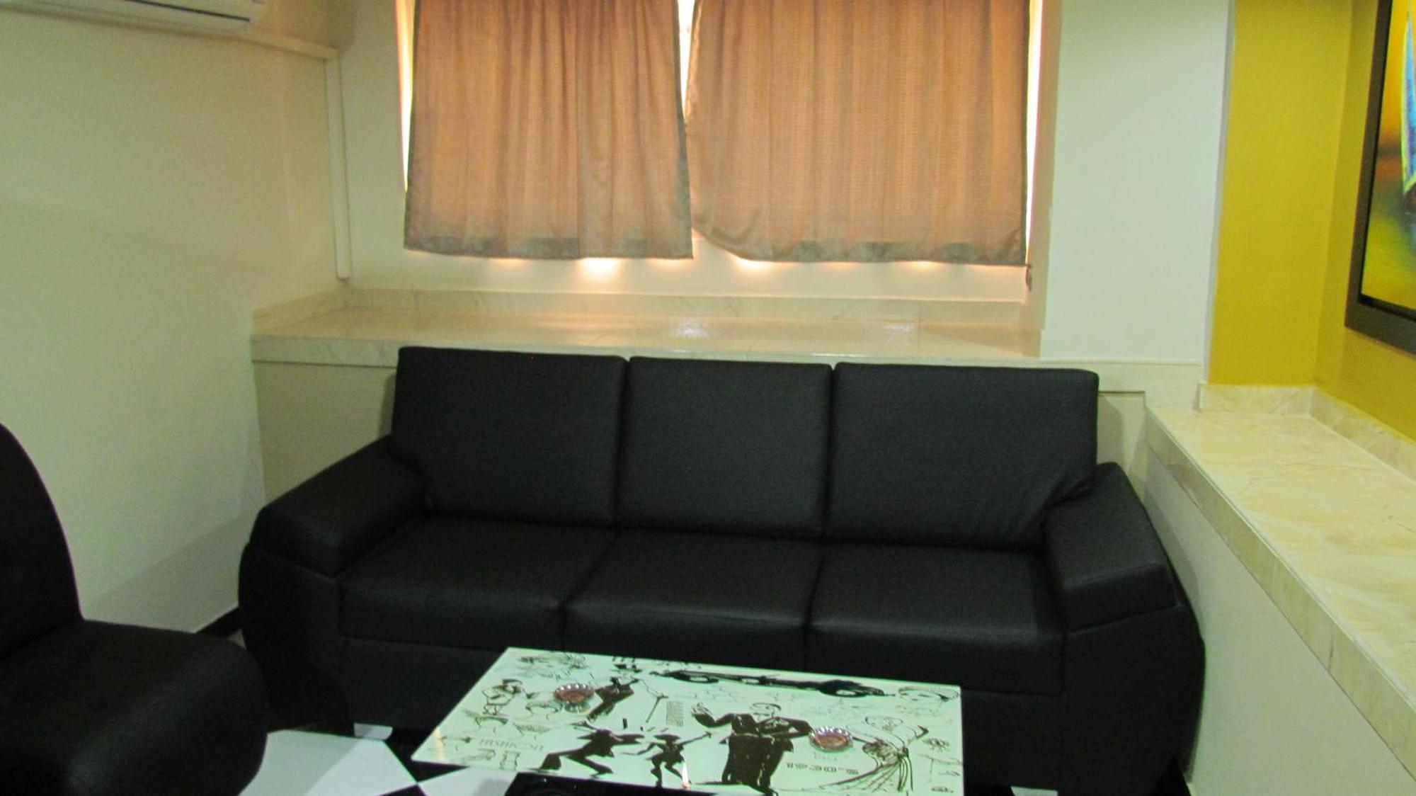 Apartamentos En El Poblado Меделин Екстериор снимка