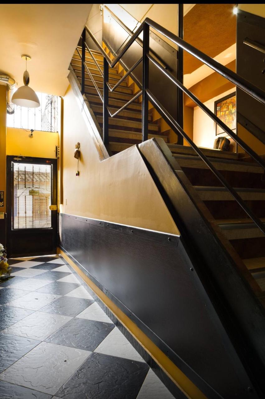 Apartamentos En El Poblado Меделин Екстериор снимка