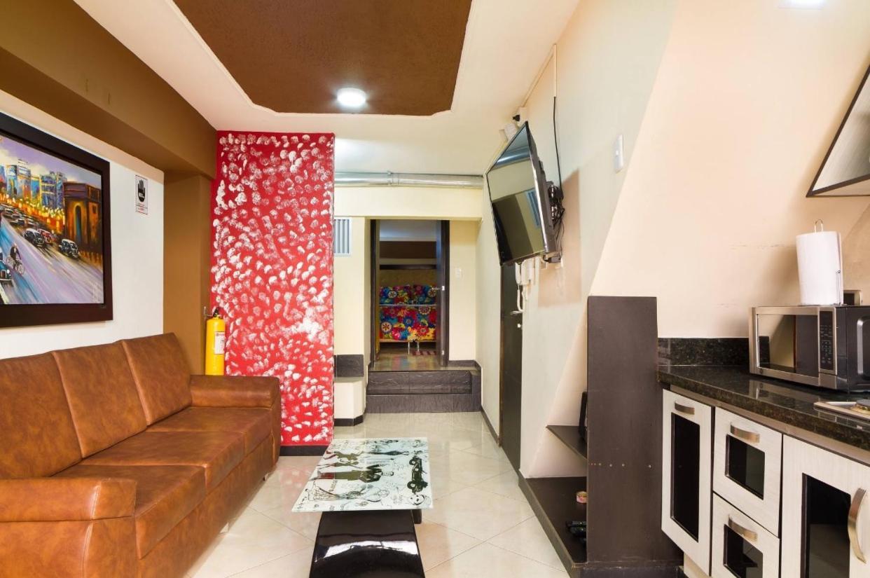 Apartamentos En El Poblado Меделин Екстериор снимка