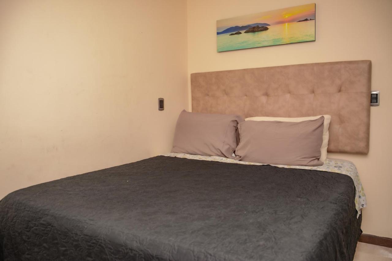 Apartamentos En El Poblado Меделин Екстериор снимка